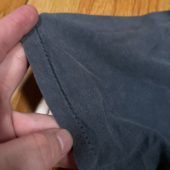 Vintage Bob Seger Shirt 1980 Against The Wind Single Stitch 80s USA Fade Holes - Picture 6 of 9